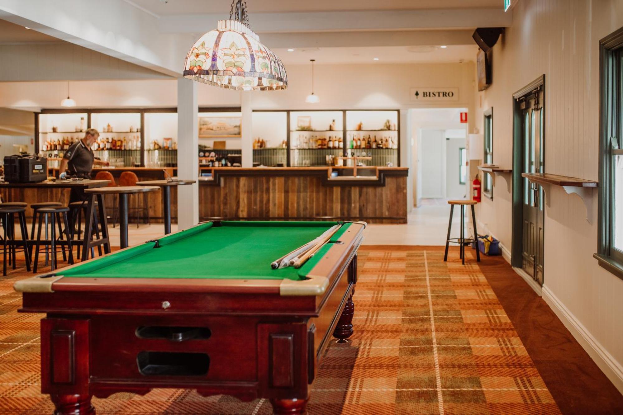 Wallaby Hotel Mudgeeraba 外观 照片